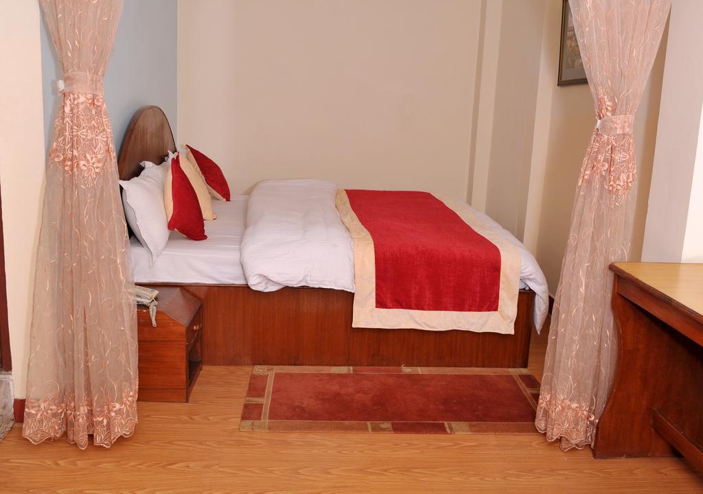 Hotel Brihaspati Κατμαντού Εξωτερικό φωτογραφία