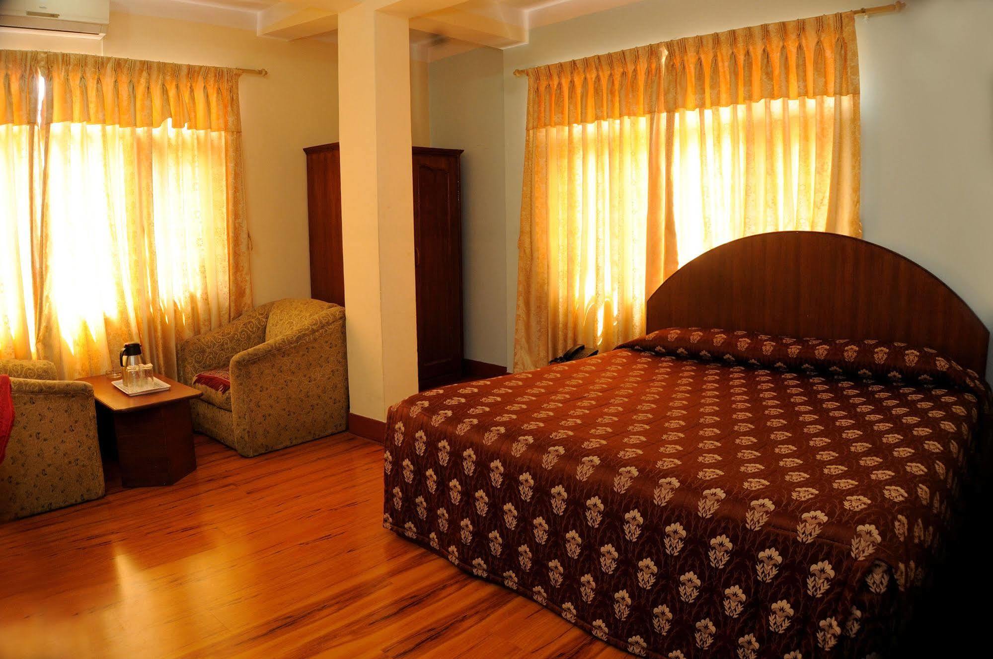 Hotel Brihaspati Κατμαντού Εξωτερικό φωτογραφία