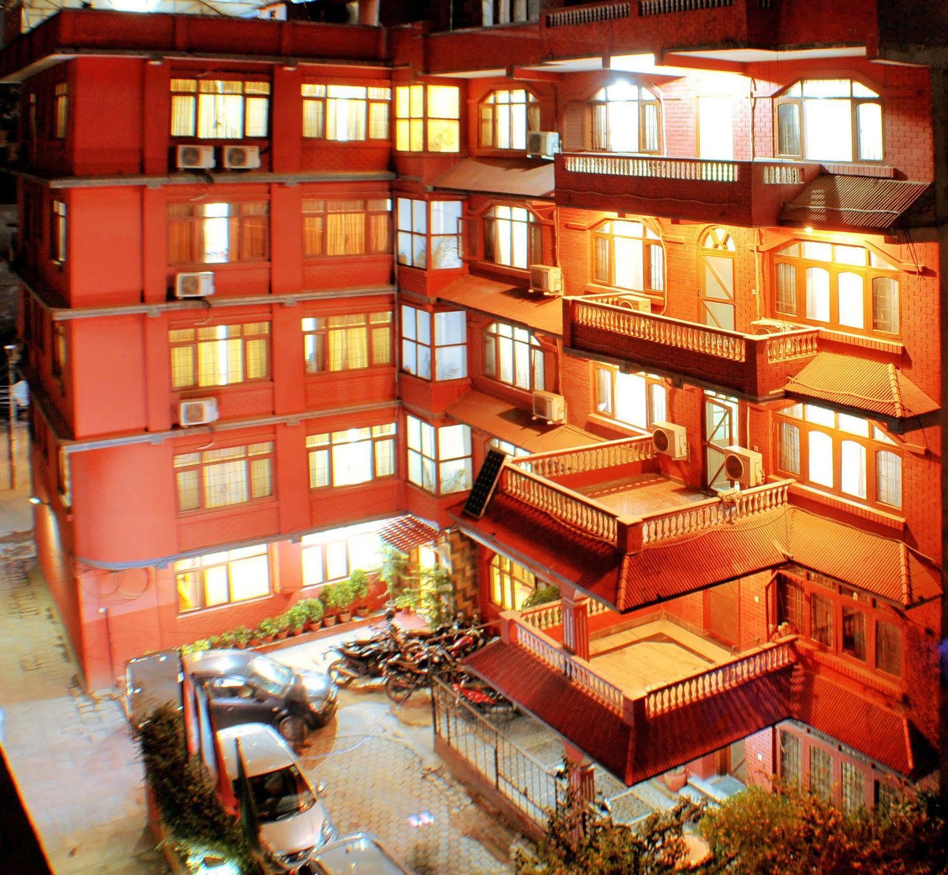 Hotel Brihaspati Κατμαντού Εξωτερικό φωτογραφία